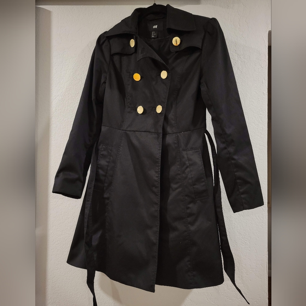 ⚠️ LAST CHANCE! H&M Black Trench Coat Belted Flared Gold Buttons Women's Size 2